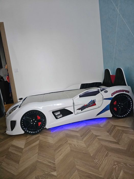 Легло кола с гардероб и скрин 0886805376