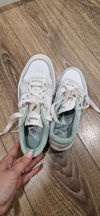 Обувки от марката Puma
