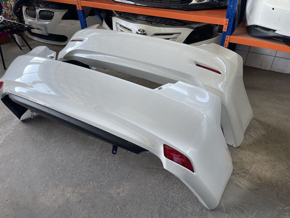 Задний бампер Camry 50 55 Камри 50 55