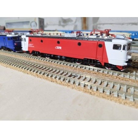 Locomotiva 060 EA CFR scara HO trenulet varianta statica