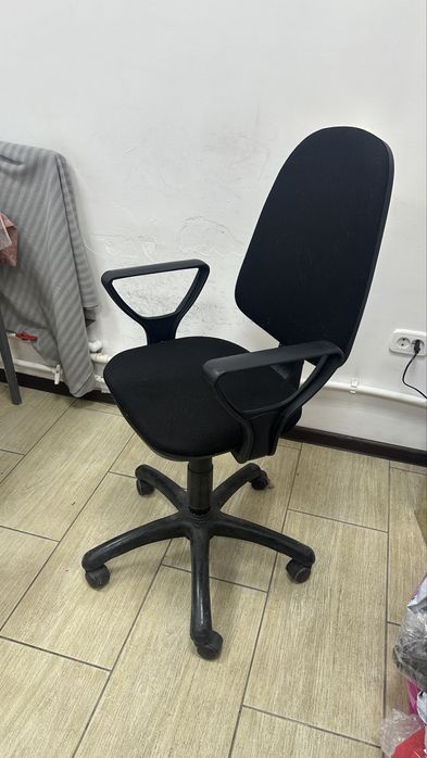 Кресло офисное компьютерное