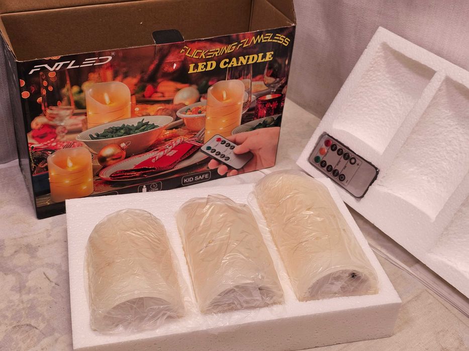 Pachet set 3 lumanari pe LED cu telecomanda