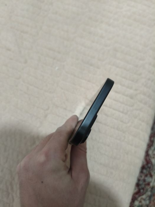 iPhone 15 на запчасти