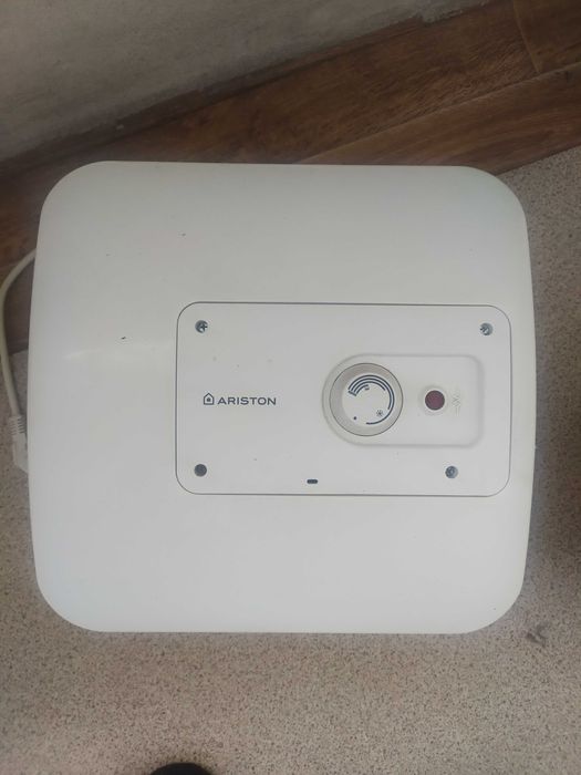 Титаны водонагреватели (не рабочие)