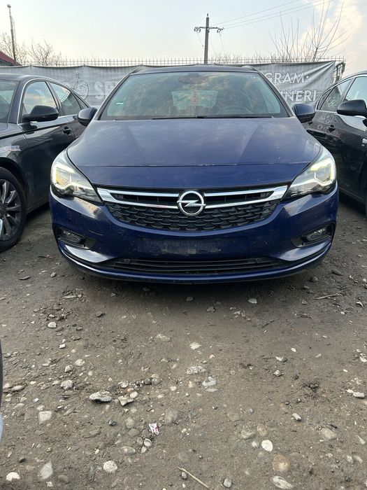Aripă stânga spate Opel Astra K break