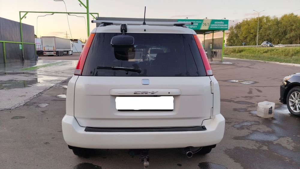 HONDA CR-V 2000г