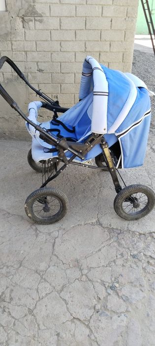 Продам коляску для двойняшек