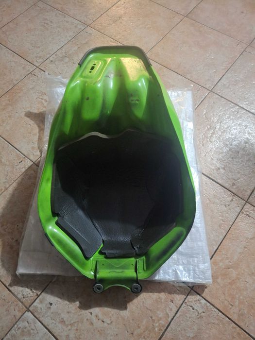 Резервуар за KAWASAKI ZX6R