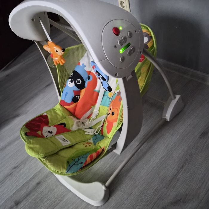 Balansoar electric Fisher Price cu funcție de vibrație si muzica