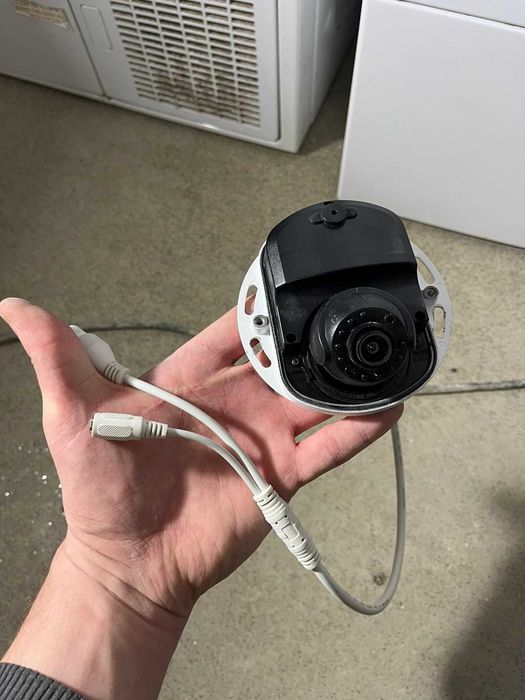 Camera Dahua IPC HDBW4431FP-AS. Am 5 camere de acest model. Pret afisat pentru o singura camera