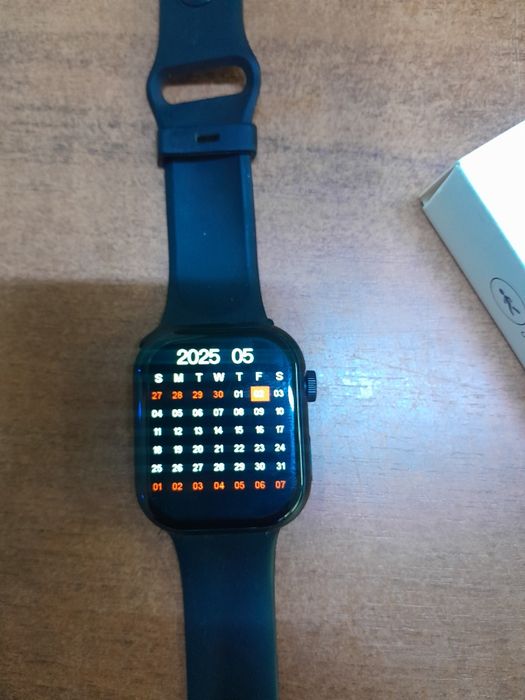 Срочно продам умные часы