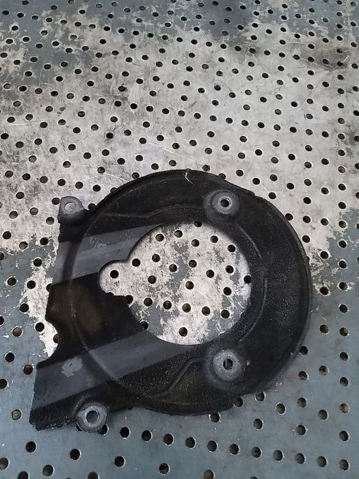 Capac inferior distributie 1.9 tdi vw golf 5 038109175
