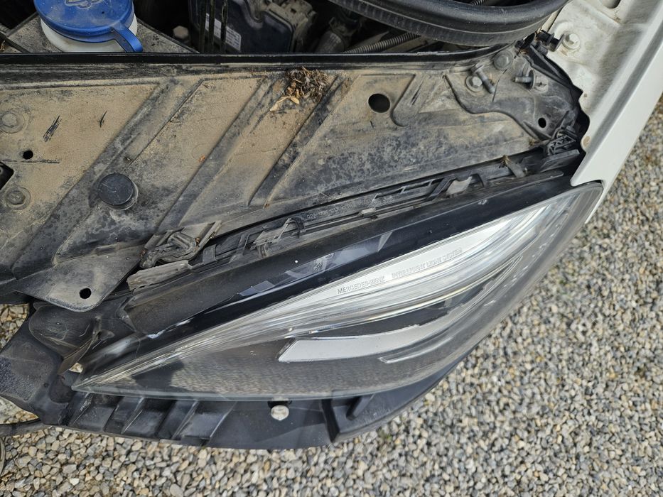 Ляв фар Led за Мерцедес Ml w166