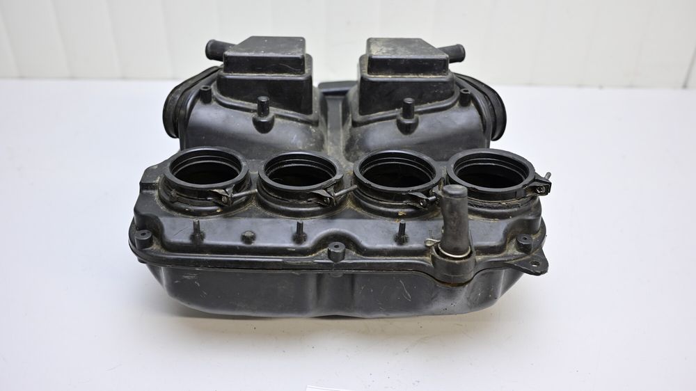 Airbox Carcasa Filtru Aer Honda CBR600F F4 PC35 1999 - 2000