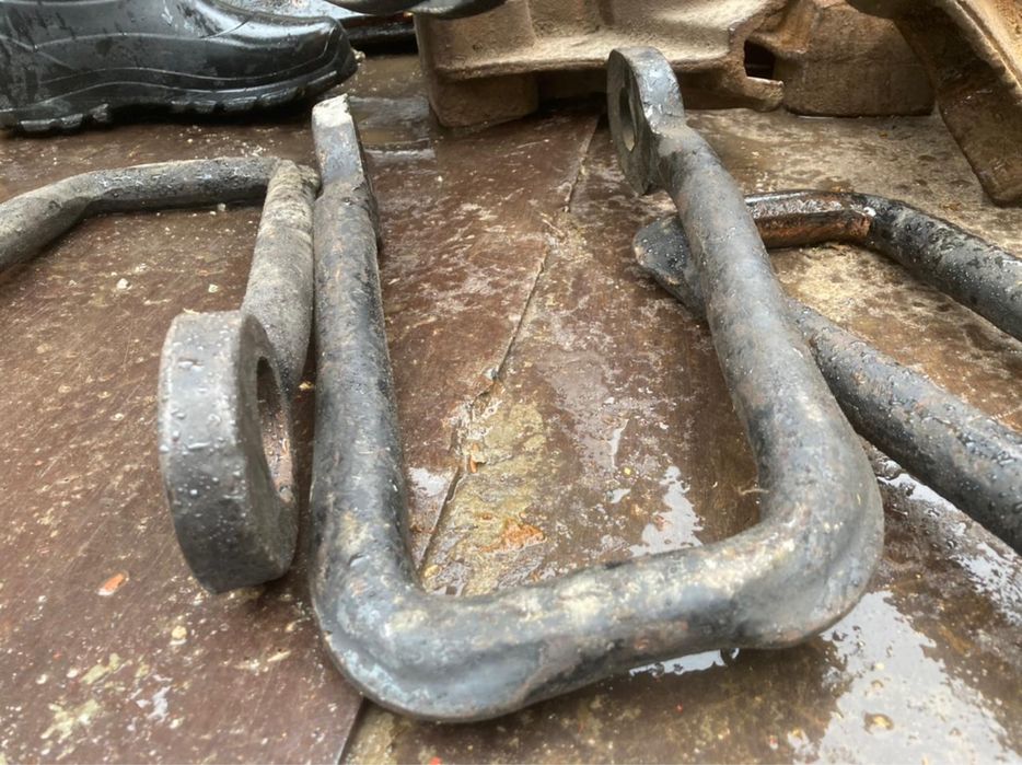 Железнодорожные запчасти.