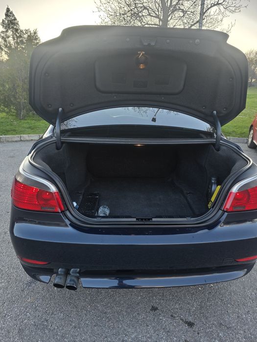 Продавам БМВ 530 ДИЗЕЛ