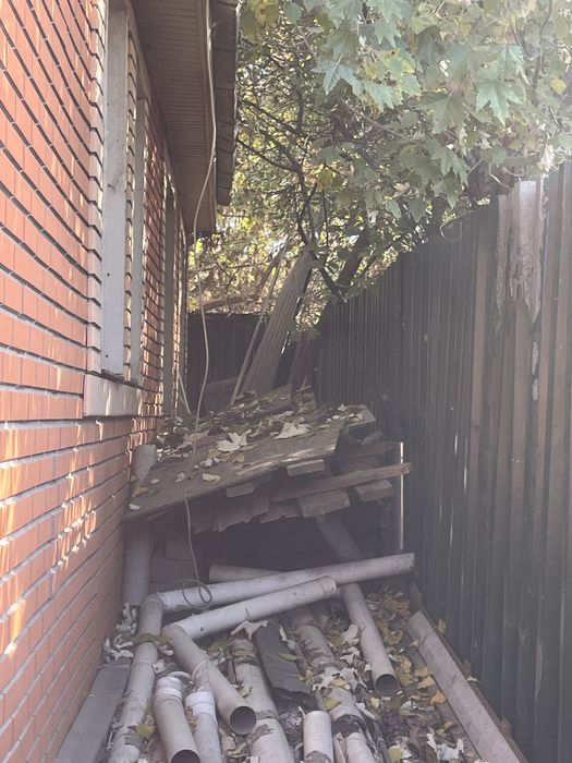 Стройматериал,доски щебенка