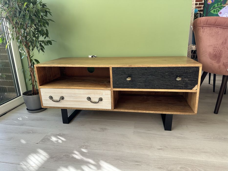 ТВ ШКАФ МАСИВ 118/45/50 СМ