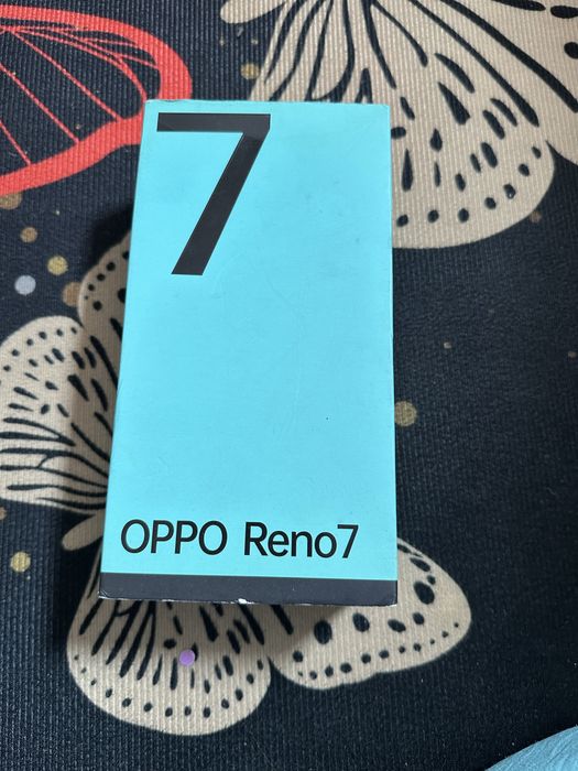 Срочно продам Oppo Reno7 128/8gb