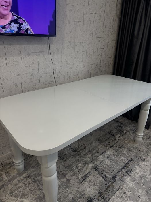 Продам стол МДФ в отличном состоянии