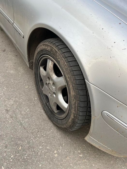 продавам mercedes c220