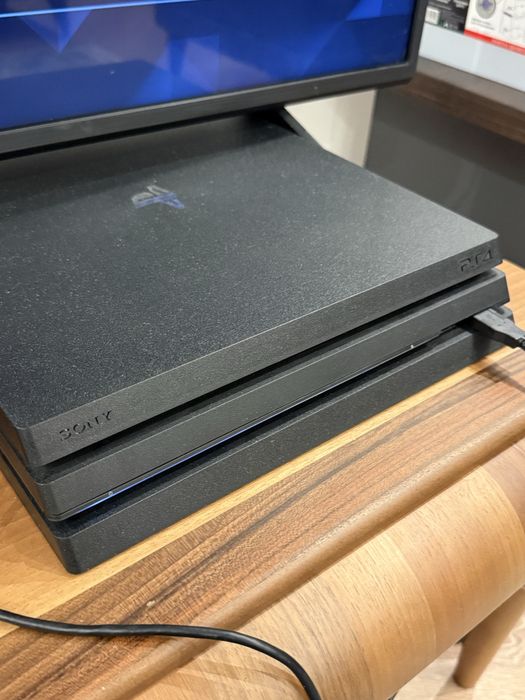 PlayStation 4 PRO