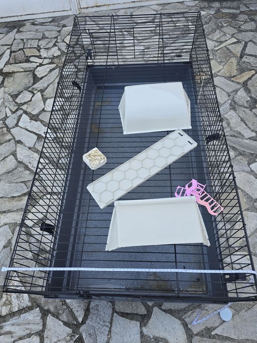 Голяма клетка за зайци, малки кученца, морски свинчета. Размер 140/70