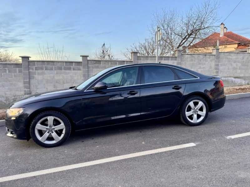 Audi A6 Десен волан