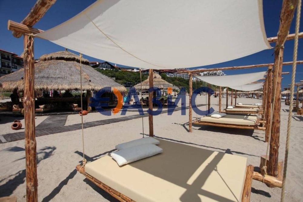 Продава се Едностаен апартамент в Свети Влас - 41 кв.м за 807 €/кв.м - Снимка #11