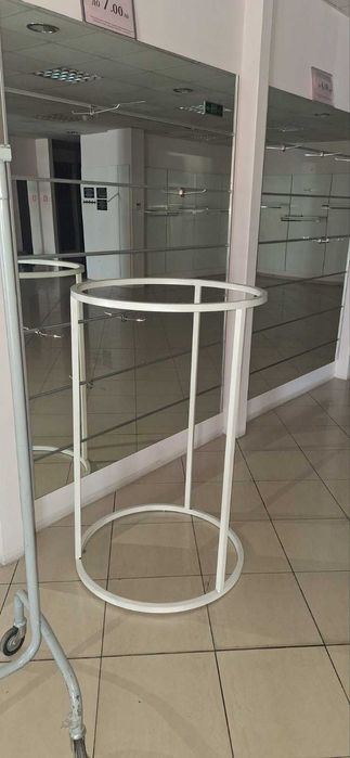 Обзавеждане за магазин