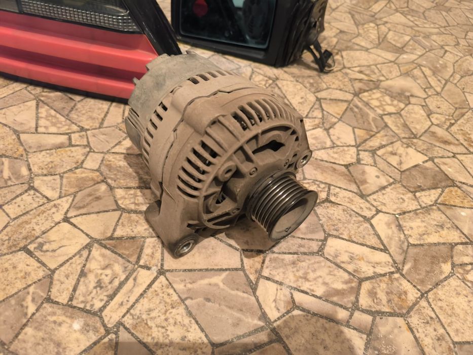 Генератор на мерс, 111двс 124кузов