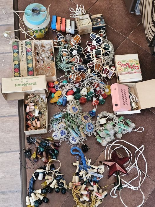 Ёлочные игрушки - стекло,гирлянды