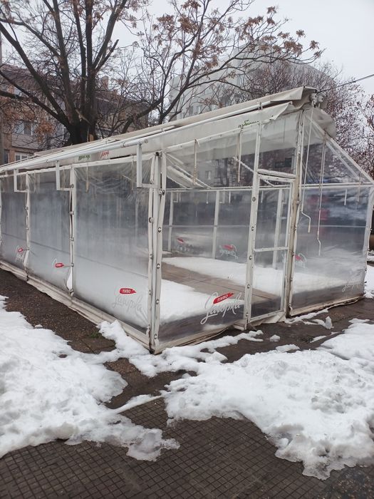 Слънцезащитен и ветроустойчив преместваем навес-тента