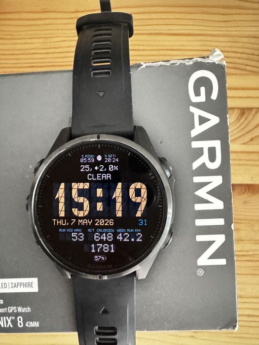 Garmin Fenix 8 Titan Sapphire 43mm