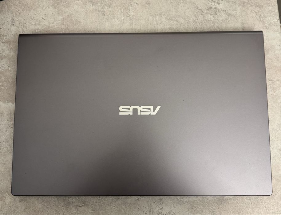Ноутбук ASUS 15.6” intel core 7