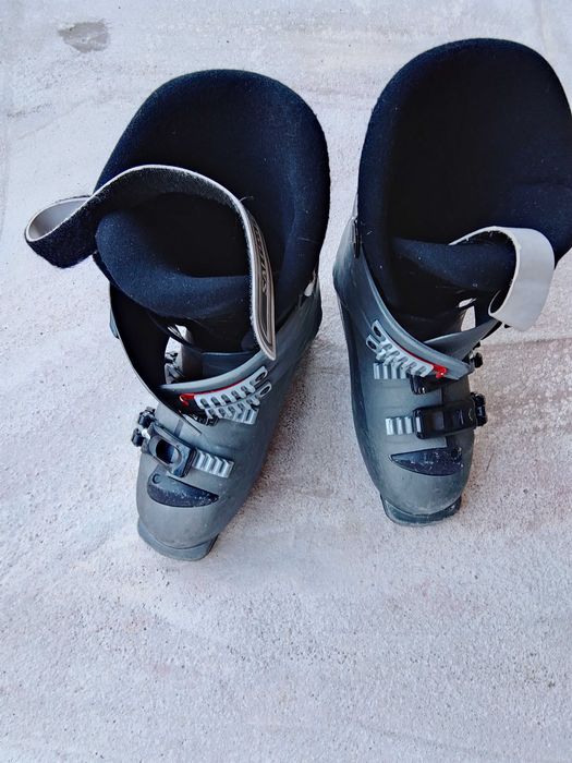 Детски ски с обувки