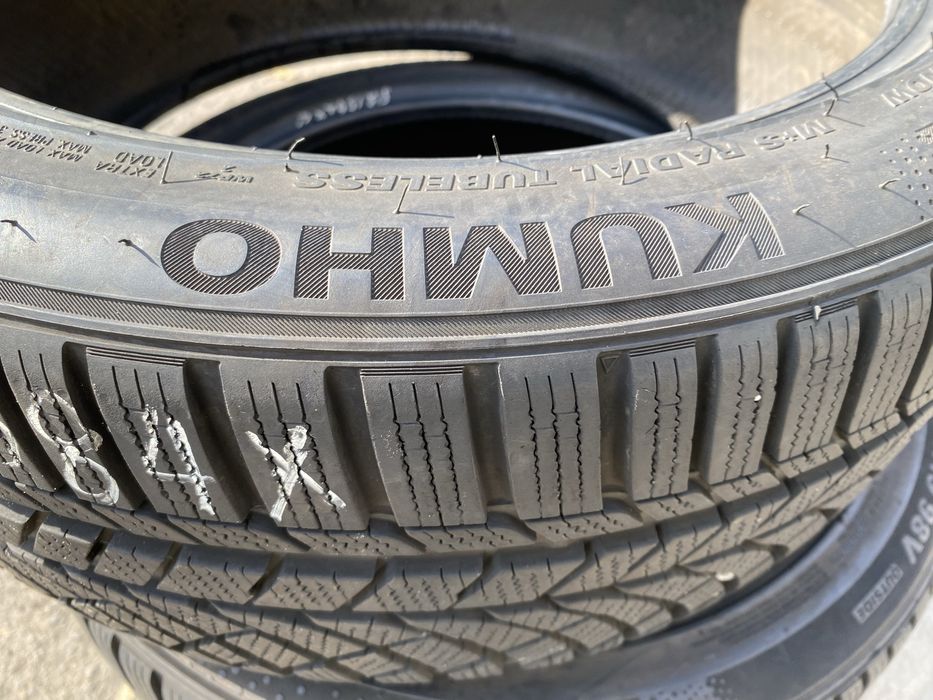 Шины 245/40/19 пара бу кумхо