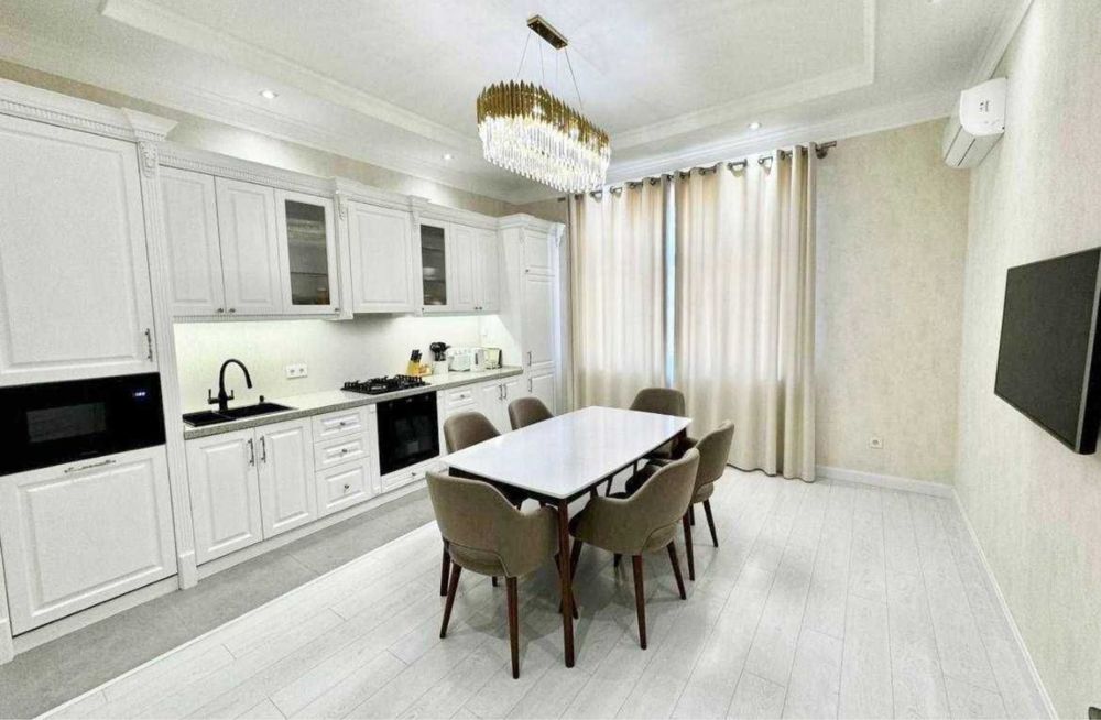 Kunlik kvartira shaxar markazidan topshiramiz.