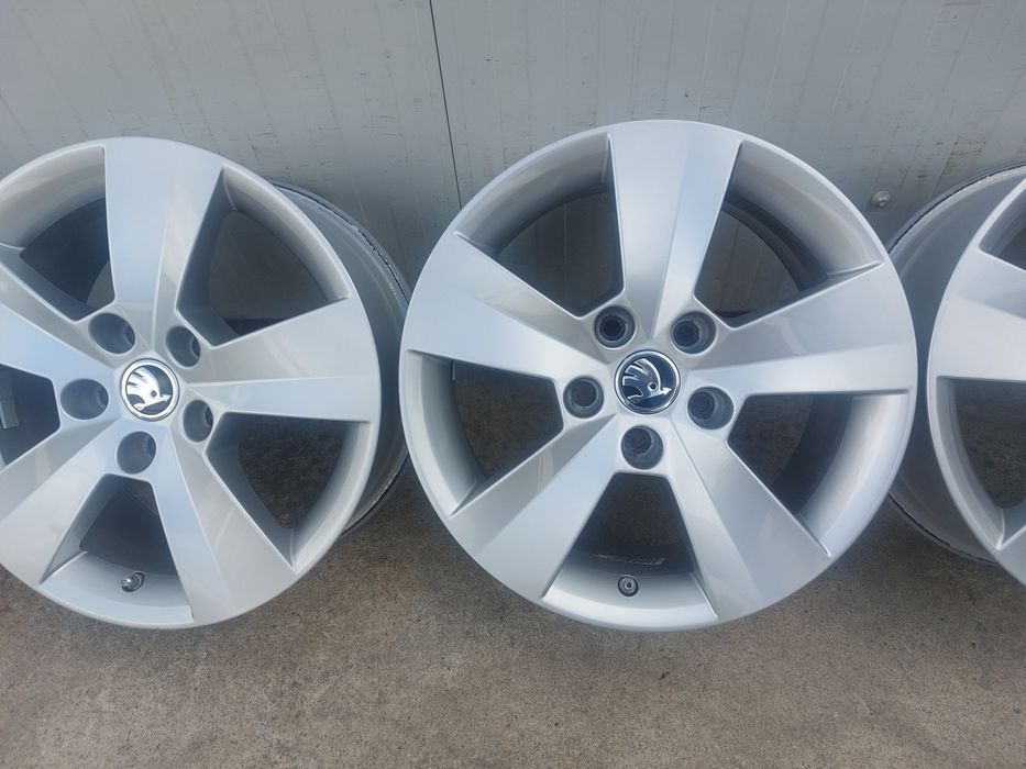 Jante aluminiu originale r16 / Skoda Vw Audi Seat MG / 5x112