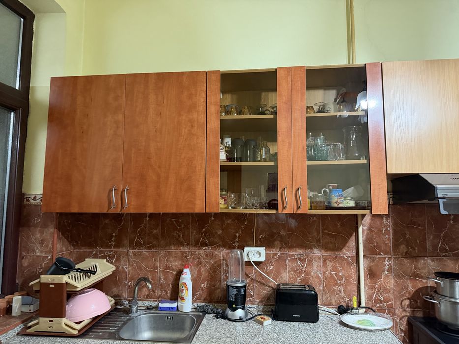 Vand mobila de bucatarie