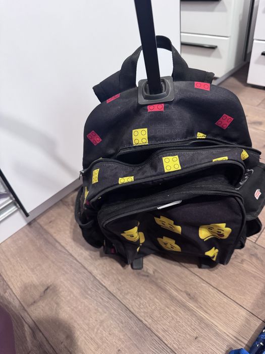 Ghiozdan, troler Lego