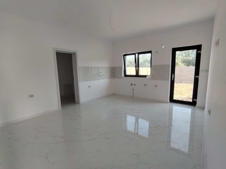 Casa de vanzare Giarmata
