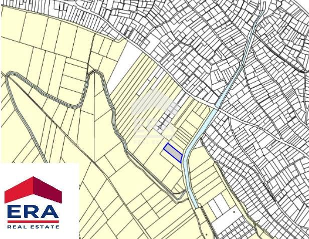 Атрактивен парцел