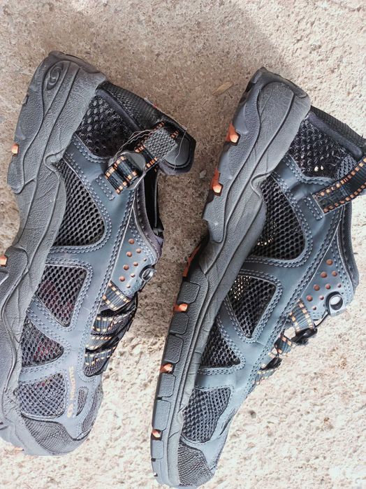 Încălțăminte sport Salomon