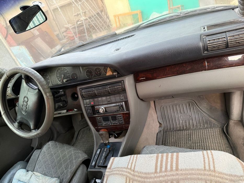 Audi c4, в рабочем  состояни , из одних рук,