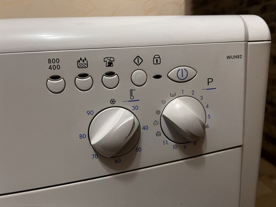 Стиральная машина INDESIT
