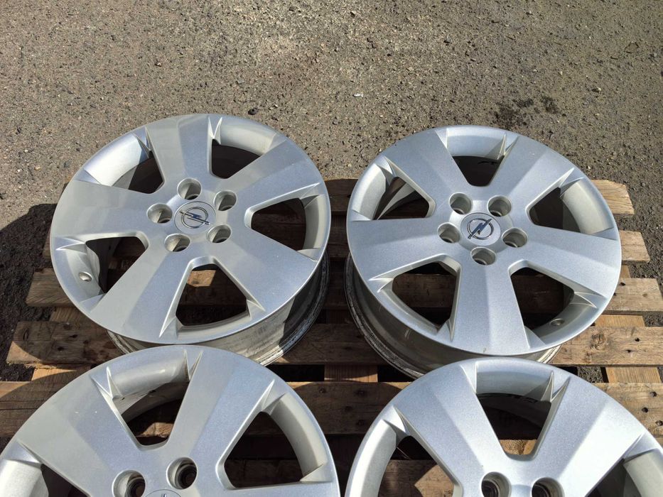 16 цола 5 х 110 мм Опел / Фиат / Шевролет - 6,5 Инча / ЕТ 41