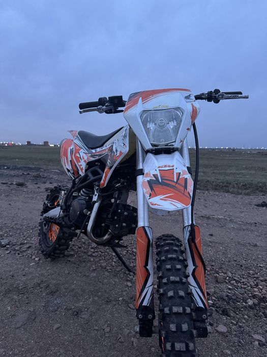 Продам питбайк 125