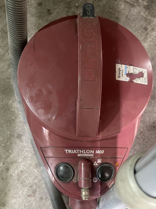 Пылесос Philips .