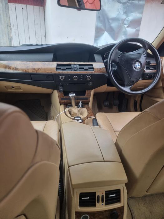 Dezmembrez e60 nfl 525d